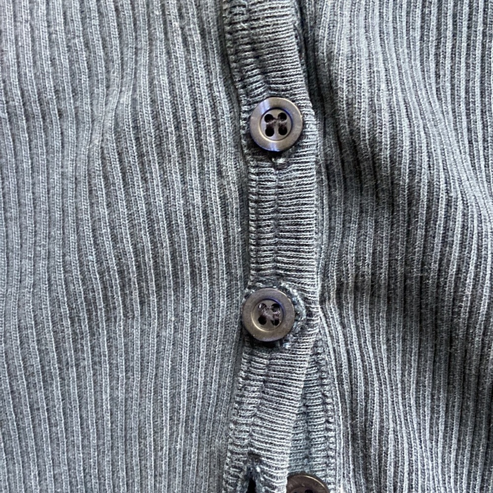 Brandy Melville blue long sleeve - Picture 3 of 5